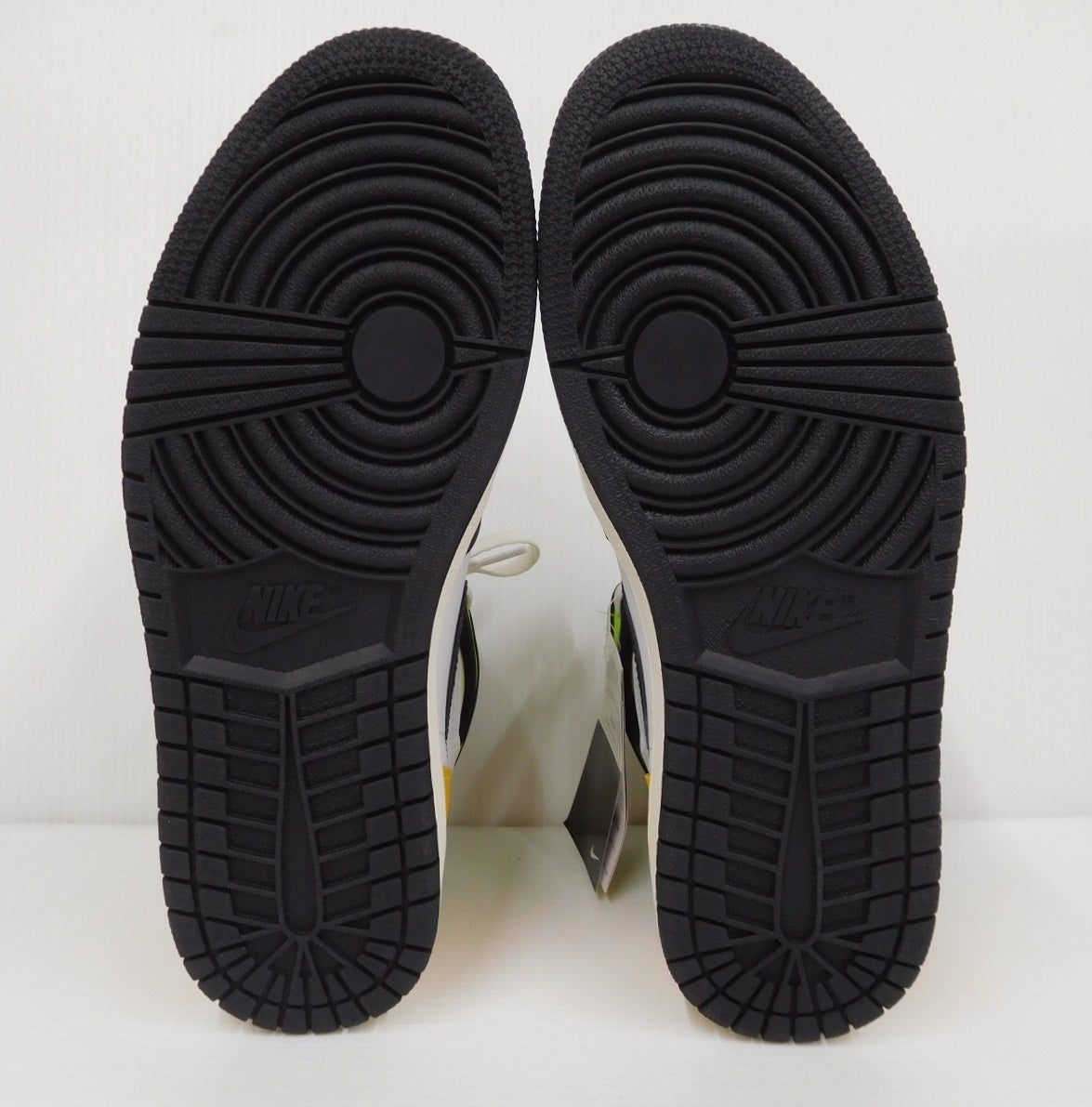 NIKE AIR JORDAN 1 RETRO HIGH ナイキ エアジョーダン 1 レトロ ハイ OG 555088-118  ホワイト ブラック size:28.5cm 中古囗T巛