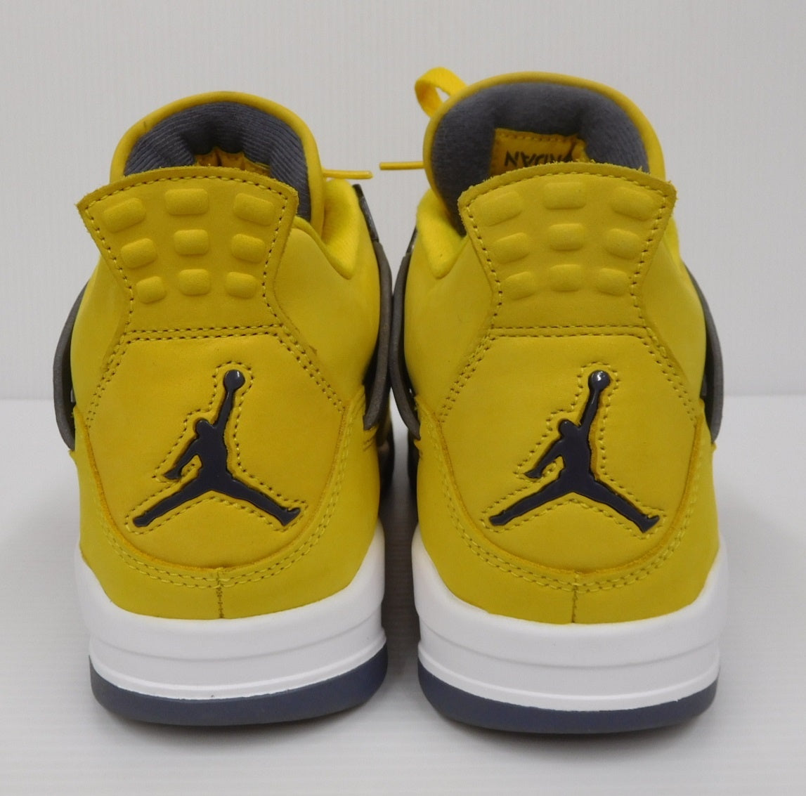 NIKE ナイキ エア ジョーダン 4 レトロ  イエロー CT8527-700 size:27cm 中古囗T巛