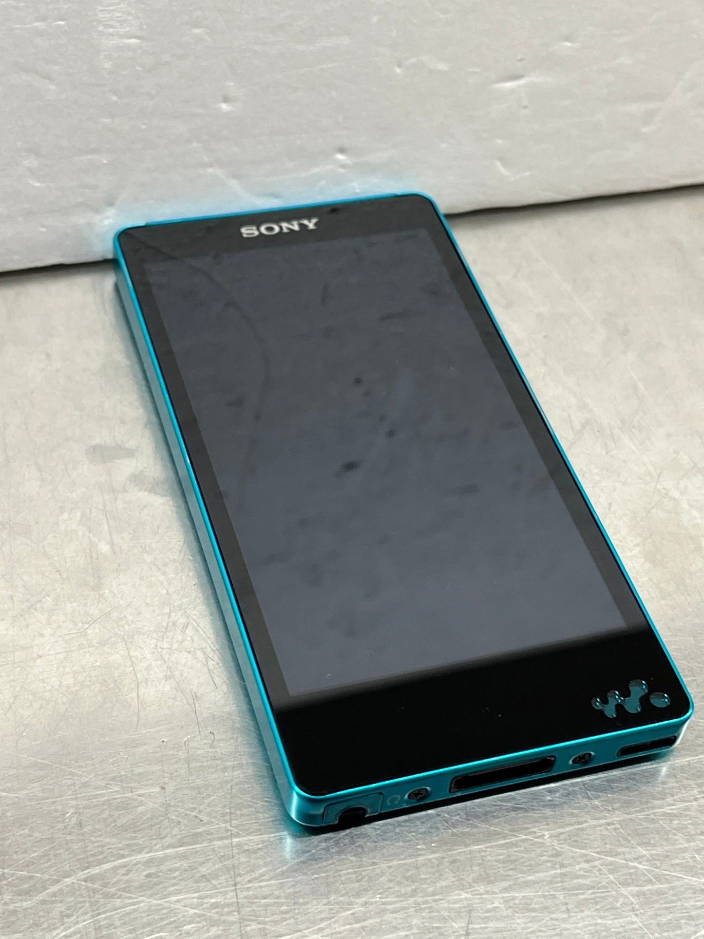 ジャンク SONY ソニー ウォークマン NW-F886