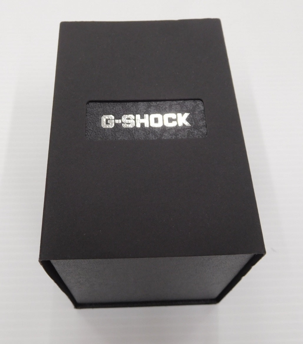 CASIO カシオ G-SHOCK GM-2100-1AJF  箱・説明書あり囗T巛