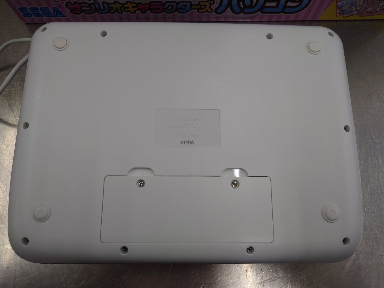 セガトイズ　サンリオキャラクターズパソコン　335225　中古品　囗T巛