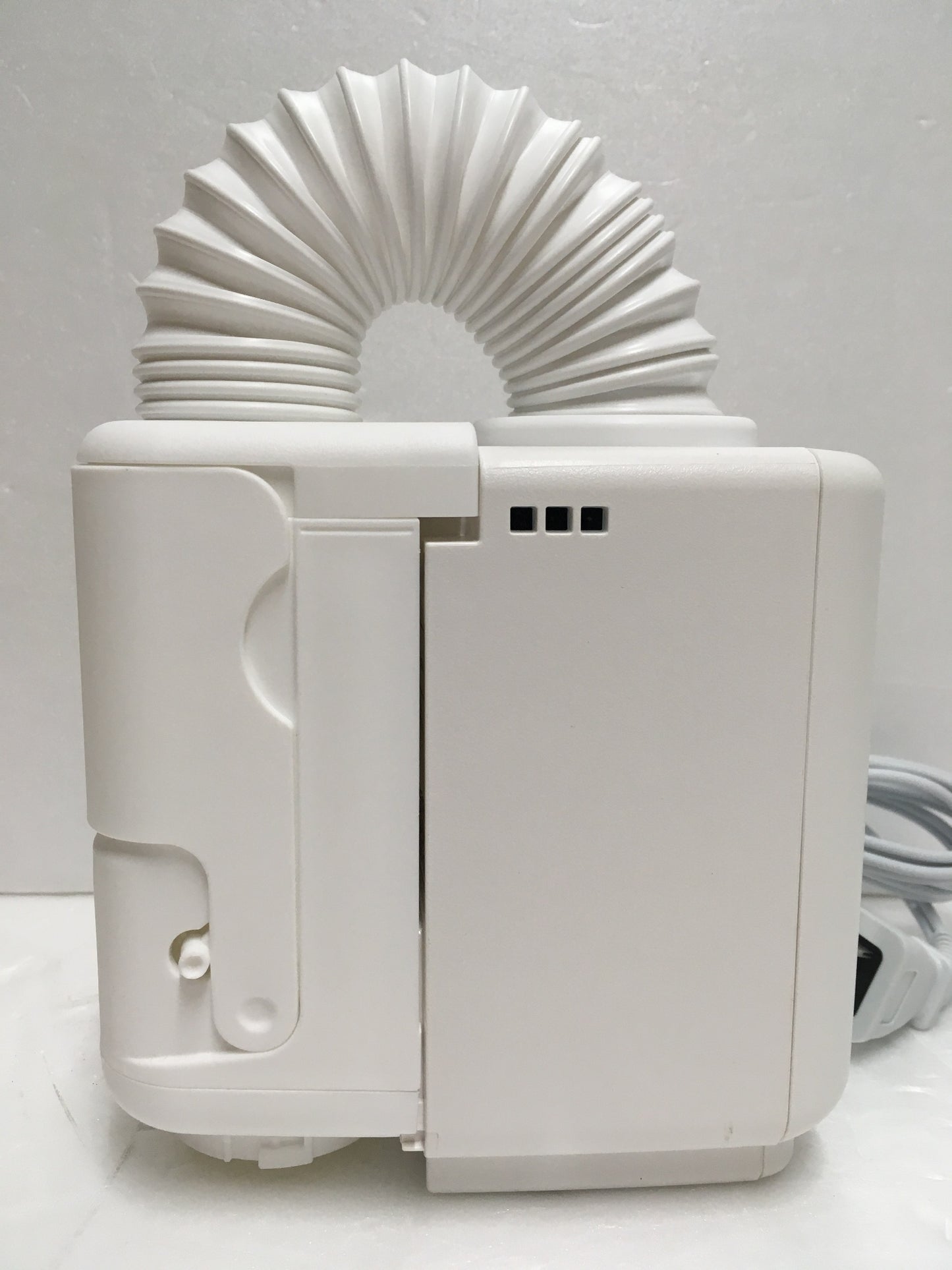 ※送料無料※ アイリスオーヤマ ふとん乾燥機 カラリエ JSK-S10 未使用相当 囗G