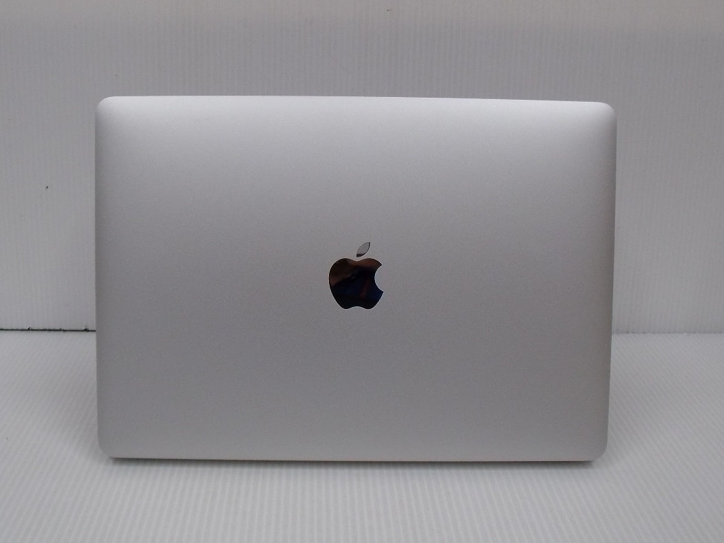 Apple MacBook Air Retinaディスプレイ 13.3 MGN93J/A シルバー Apple M1/SSD256GB/8GB囗T巛