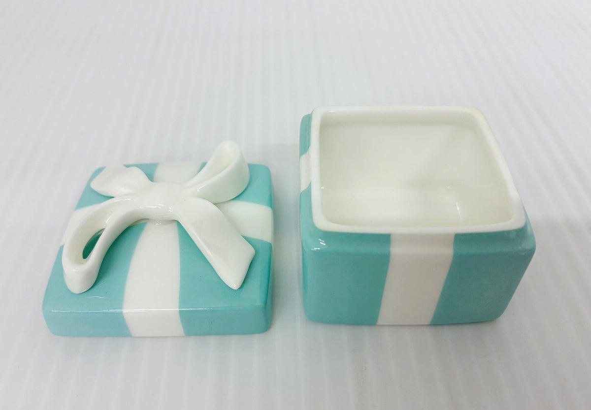 TIFFANY＆CO. ミニブルーボウボックス
