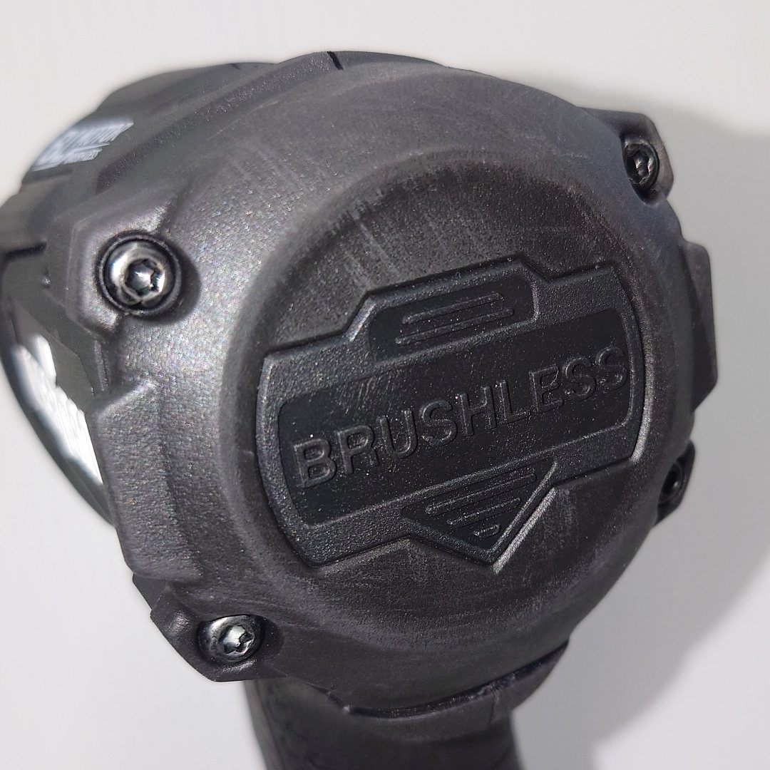 コメリ　ウーバマン　UBERMANN　18V充電式インパクトドライバー　UB18VIDⅡBFS　未使用品　囗T巛