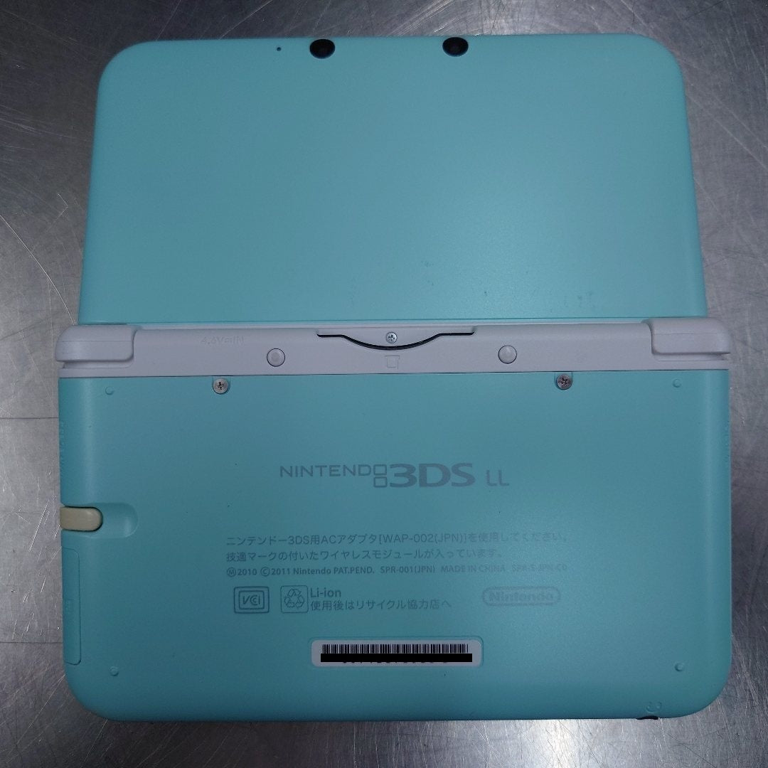 任天堂　ニンテンドー３ＤＳＬＬ　ミントｘホワイト　SPR-S-JPN-C0　充電器付き　囗T巛