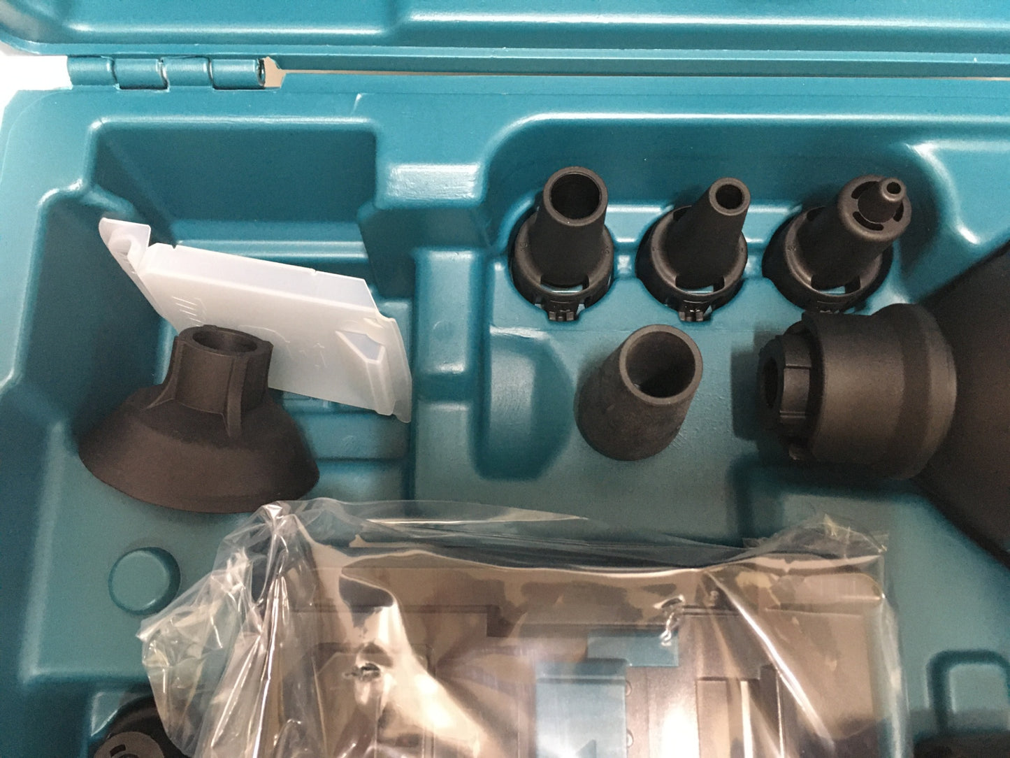 ※送料無料※ マキタ makita 充電式エアダスタ AS001GRD セット品 未使用 囗G