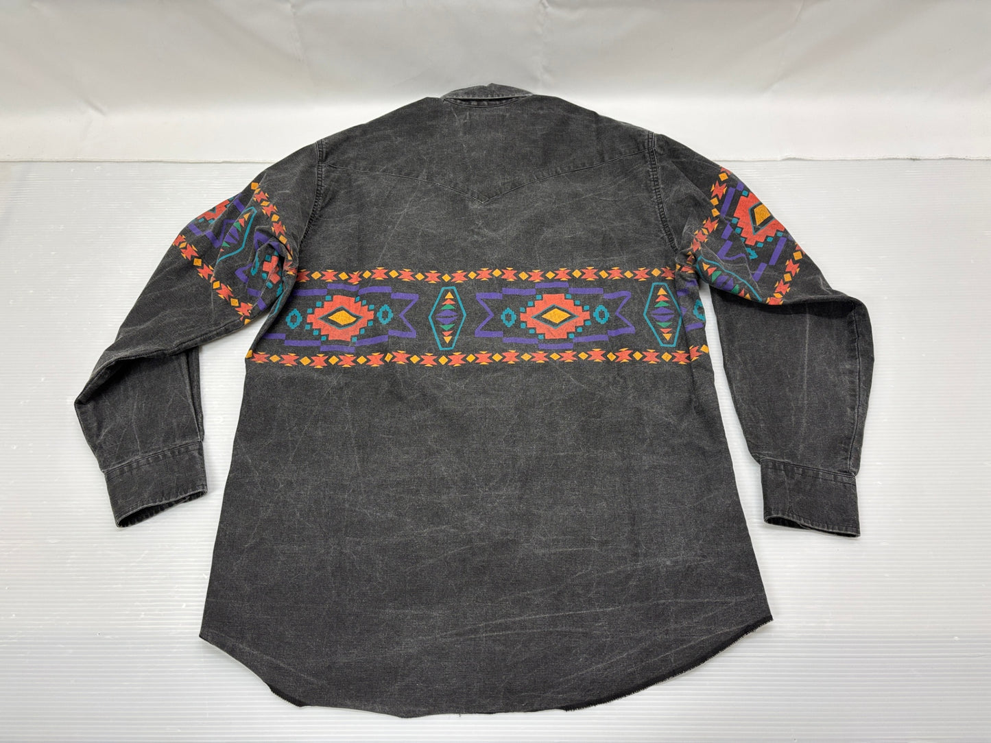 USA製 ラングラー 長袖 ボタンシャツ ネイティブ柄 17-35 Wrangler