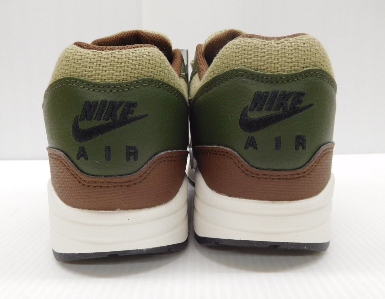 タグ付！NIKE ナイキ Air MAX 1 エアマックス 1 Essential PRM  ナチュラルオリーブ HF1516-200 size:29cm囗T巛
