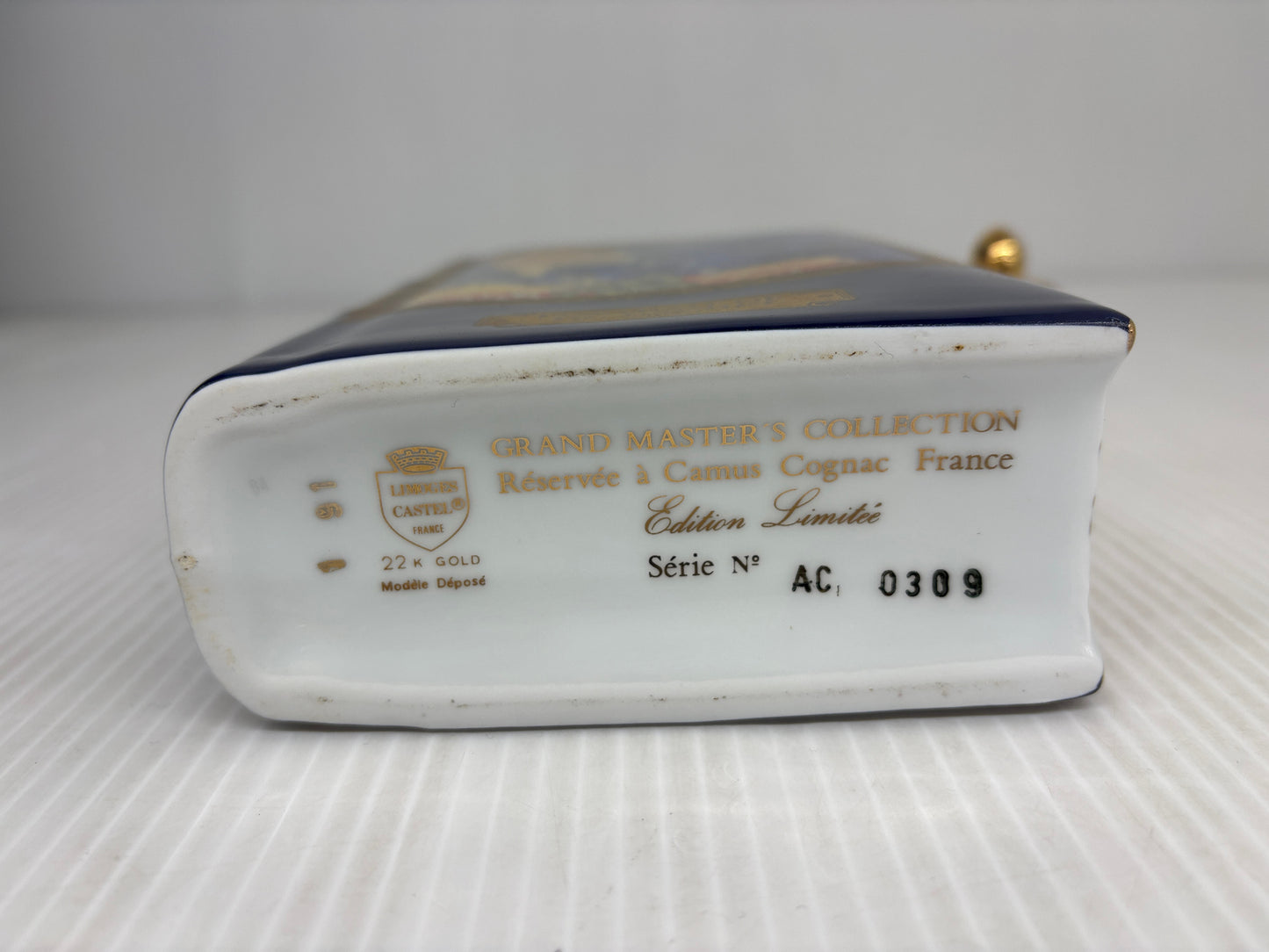 カミュ ブック ゴッホ／医師ガシェの肖像 CAMUS SPECIAL RESERVE COGNAC PORTRAIT OF Dr. GACHET VAN GOGH