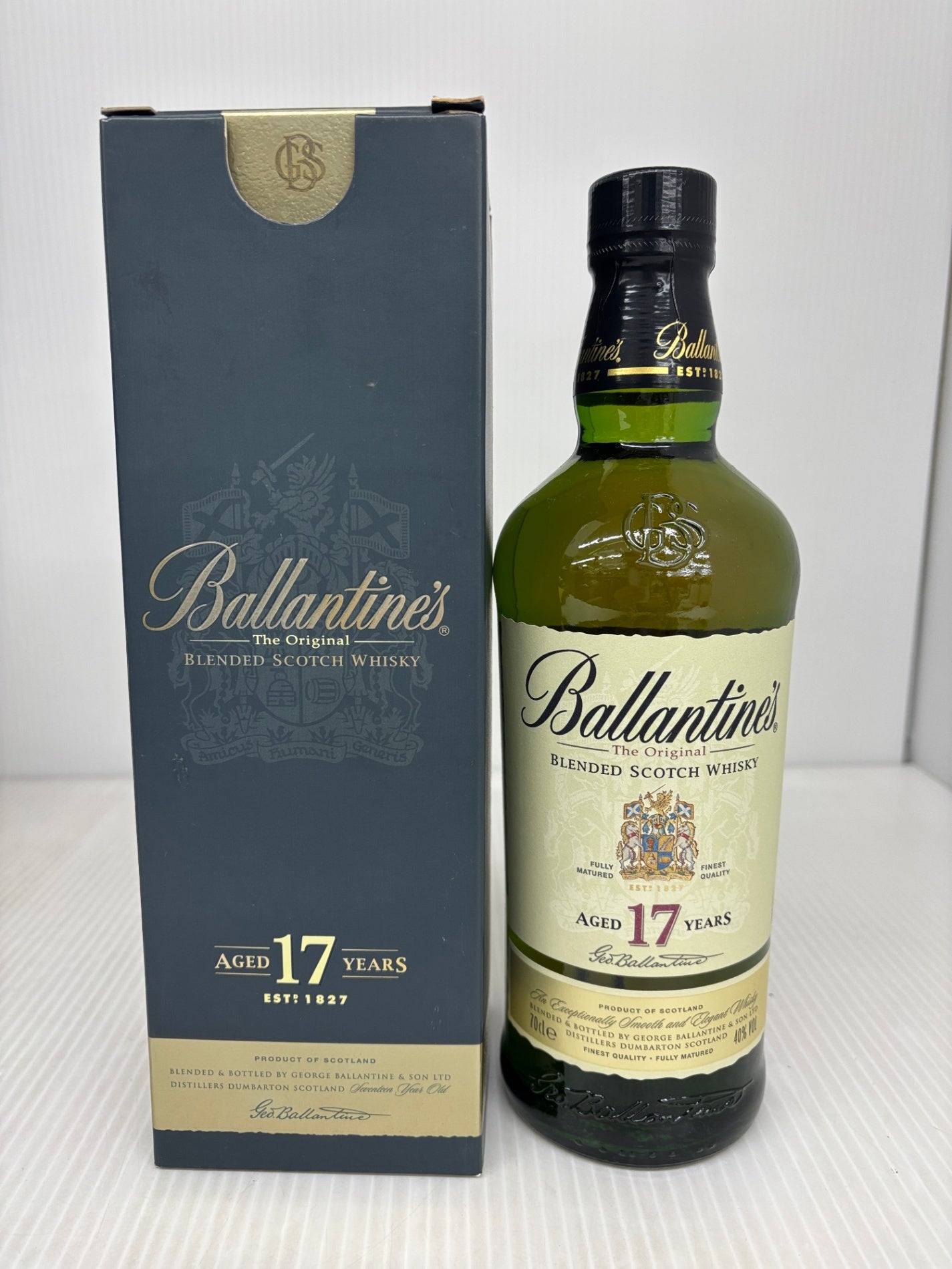 バランタイン 17年 スコッチ ウイスキー Ballantines scotch whisky 700ml