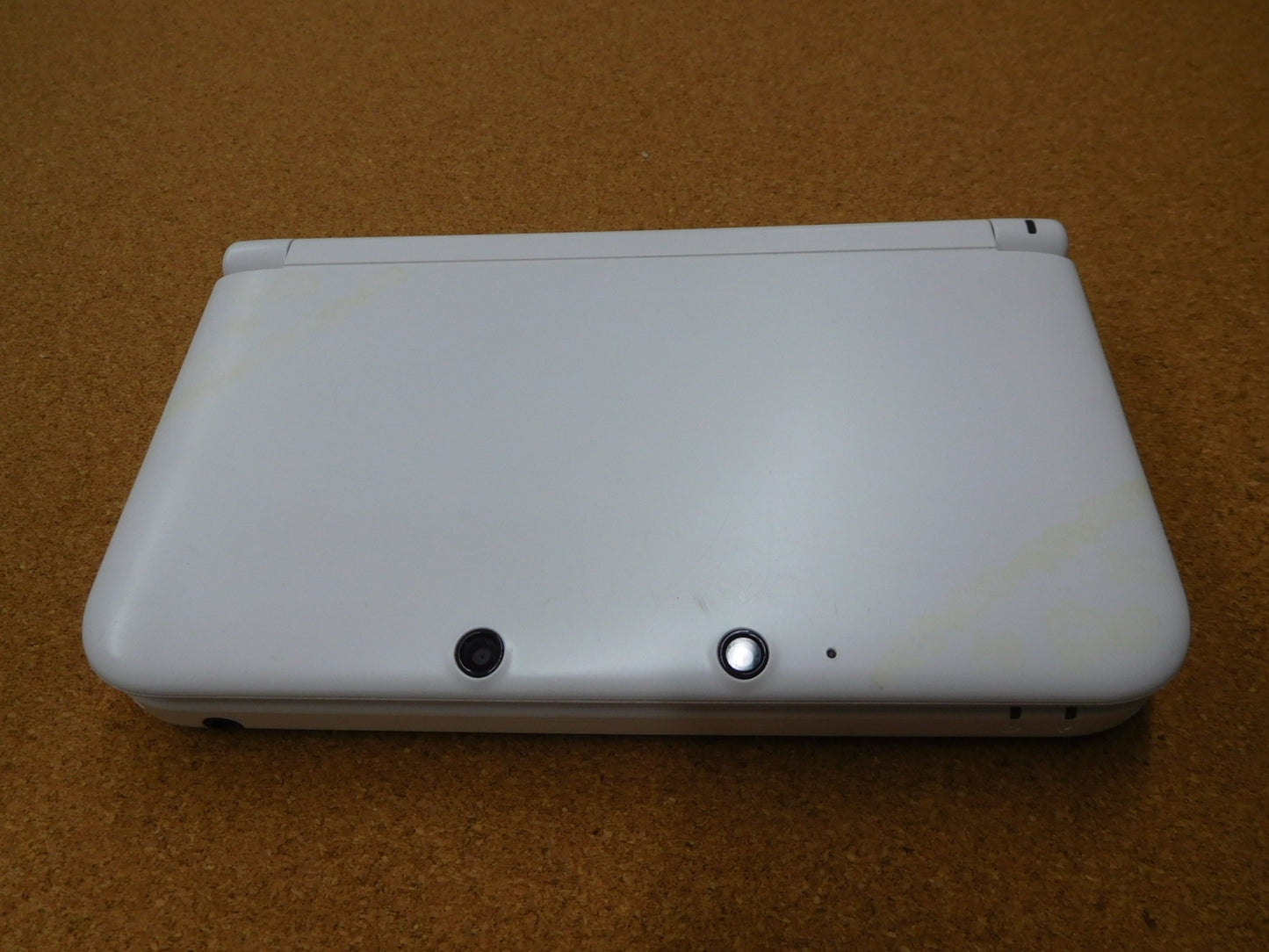 送料無料 ジャンク Nintendo3DSLL 本体のみ囗T巛