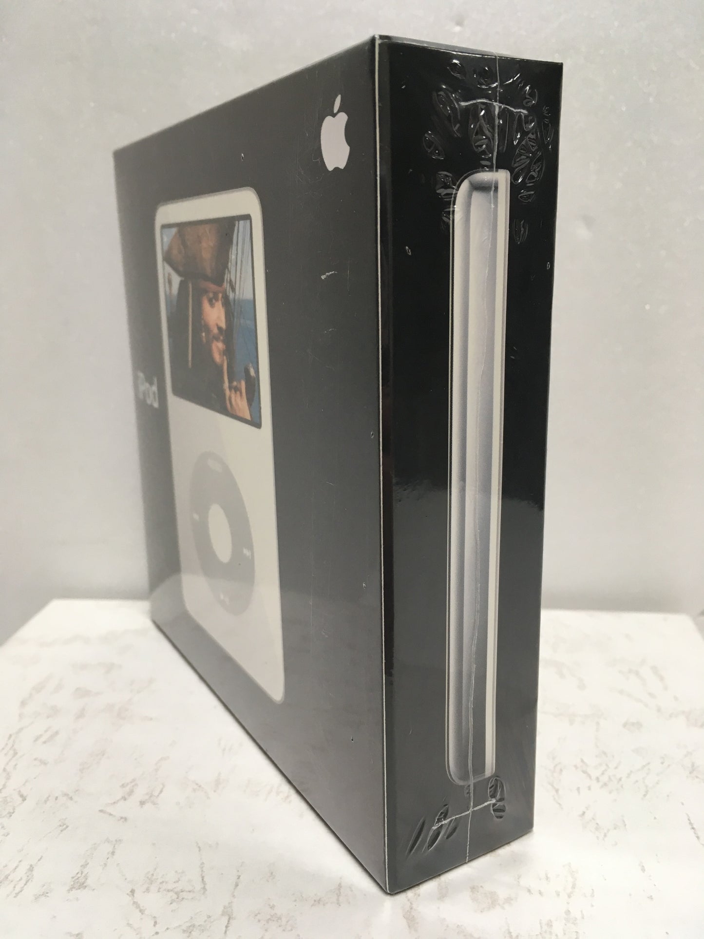 ※送料無料※ Apple iPod 第5世代 30GB ホワイト MA444J/A 長期保管 未開封 囗G