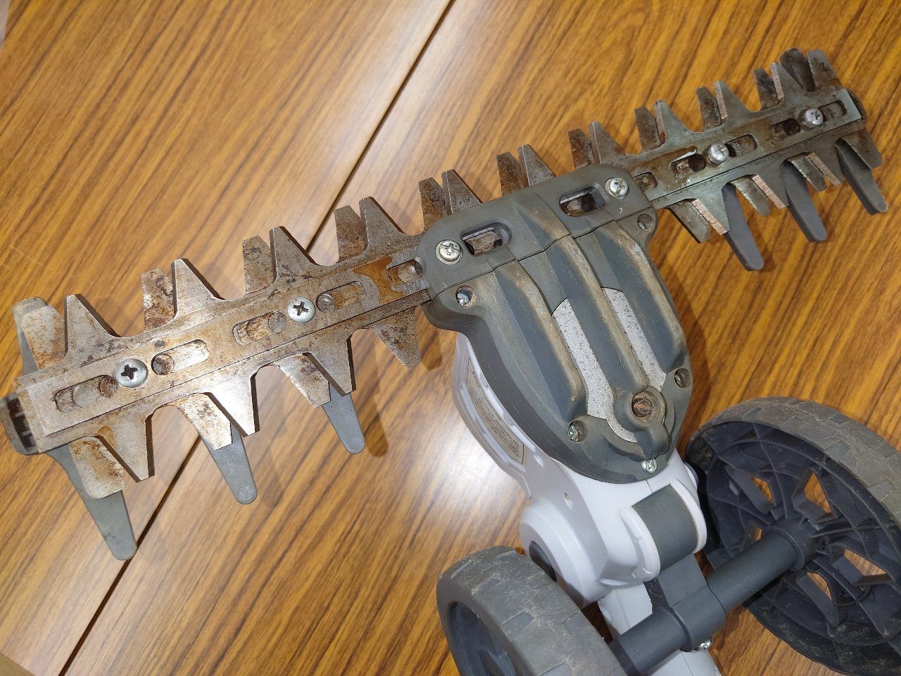 ムサシ　musashi　充電式バリカン雑草クリーナー　FW-1000　2026年製品　囗T巛