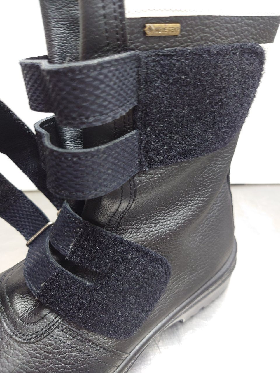 ミドリ安全　ゴアテックス　合成ゴム2層底安全靴　RT935　防水反射　未使用品　サイズ26.5　囗T巛