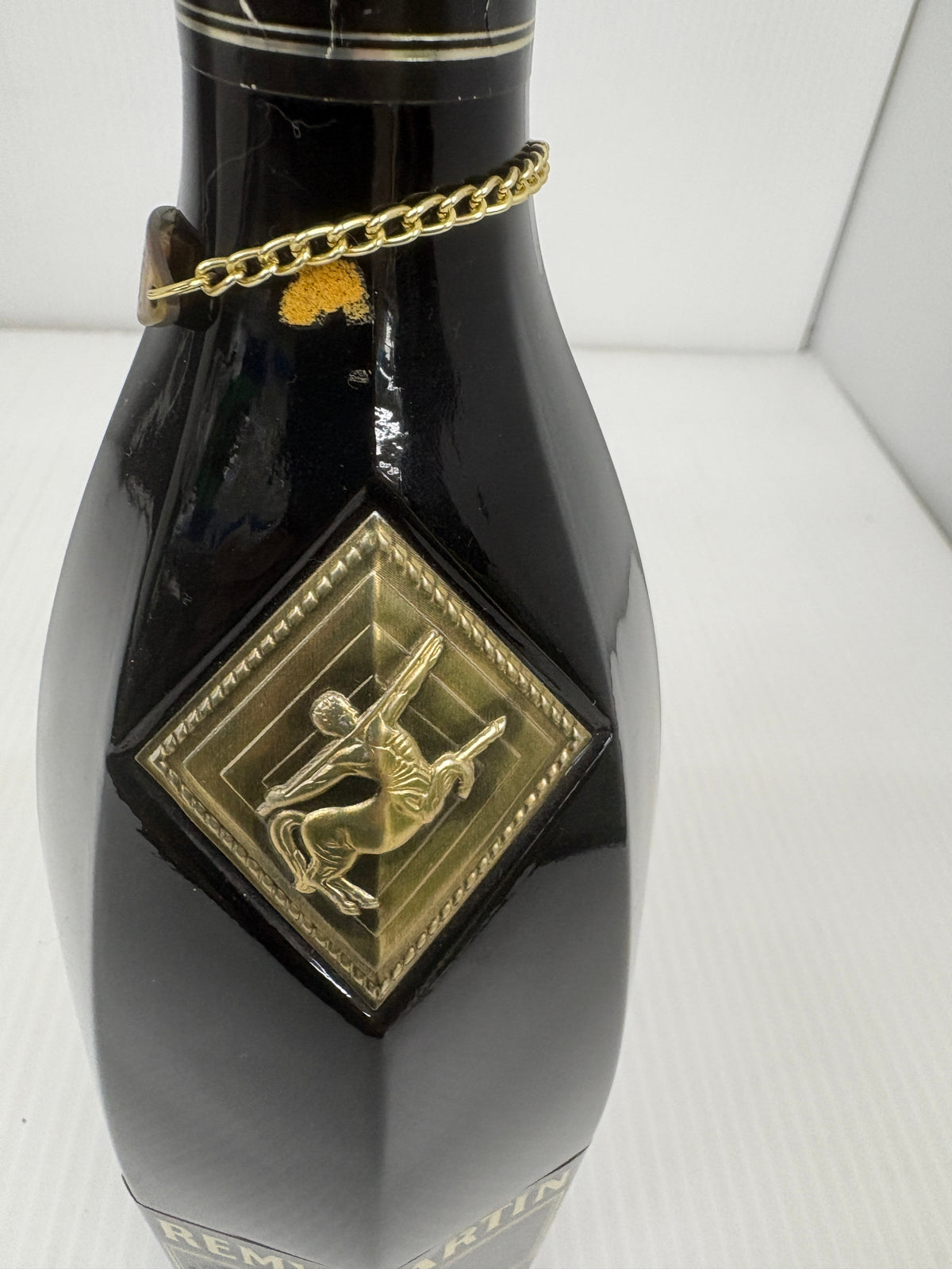 未開栓 REMY MARTIN レミーマルタン CLUB SPECIAL クラブスペシャル 700ml 40% コニャック 古酒