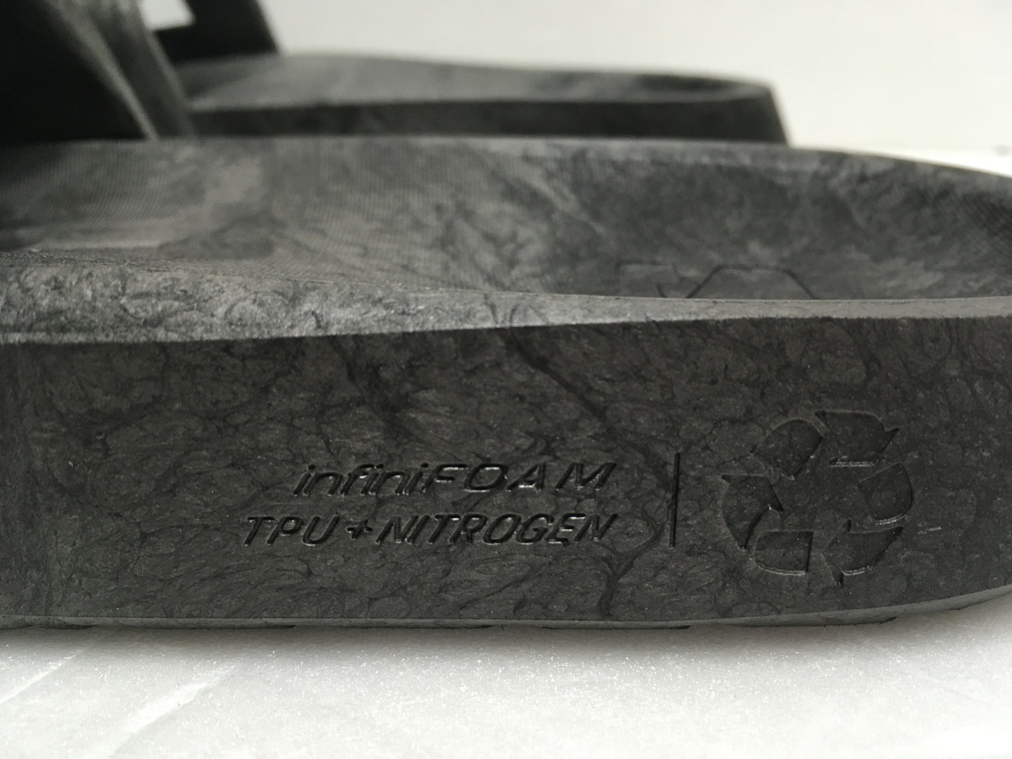 ※送料無料※ SALOMON サロモン SUMMERIDE スポーツスタイルシューズ サンダル 26.5cm 中古 囗G