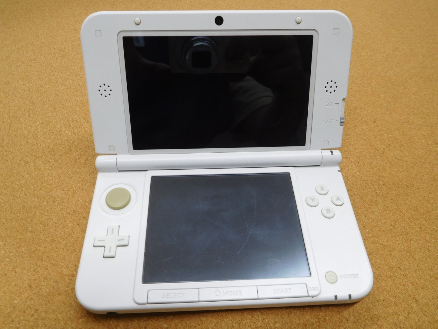 送料無料 ジャンク Nintendo3DSLL 本体のみ囗T巛