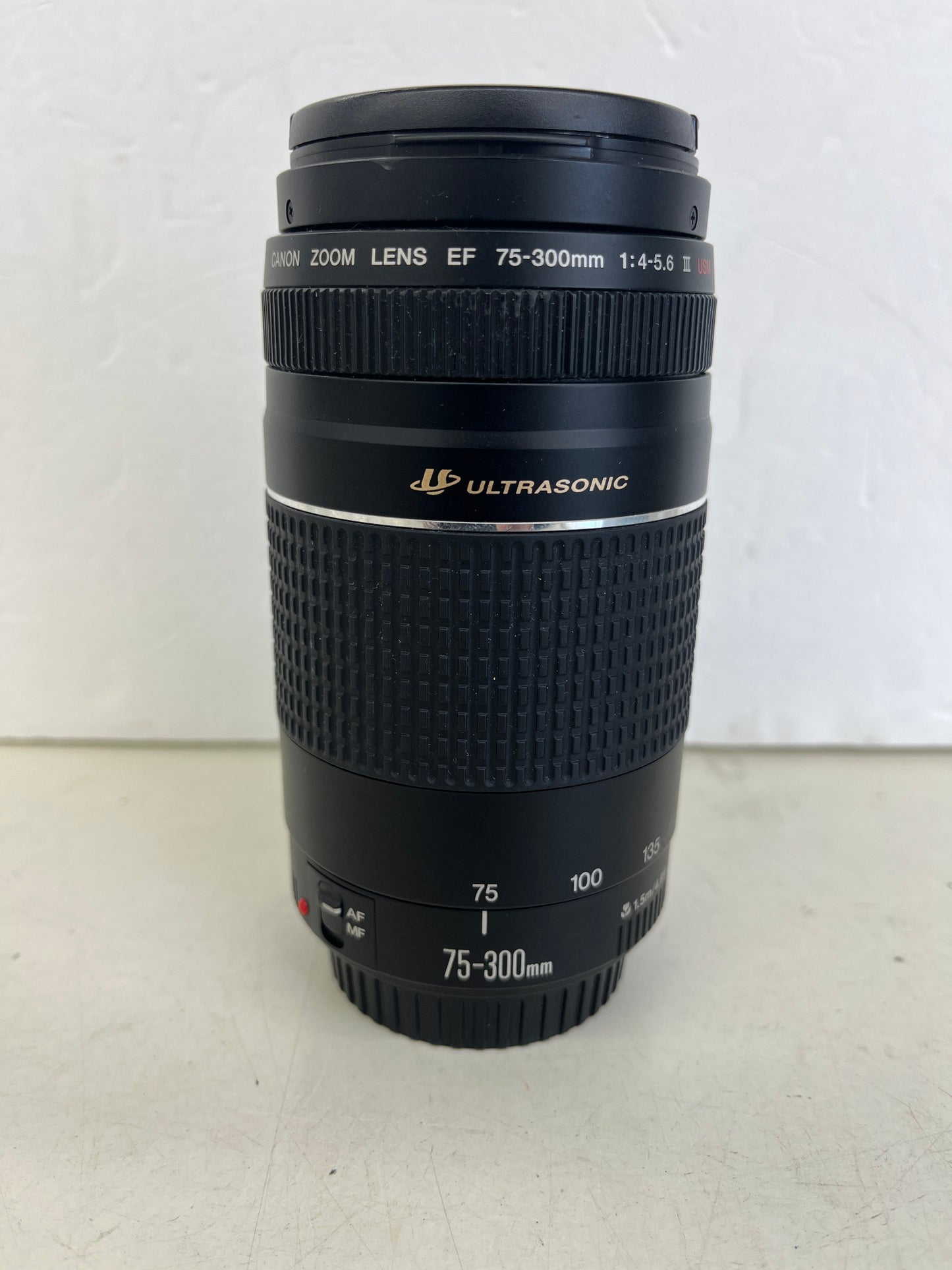 ジャンク Canon キャノン 望遠ズームレンズ EF75-300mm F4-5.6 Ⅲ USM