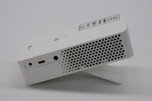 送料無料 LGエレクトロニクス コンパクトポータブルプロジェクター PH30JG囗T巛