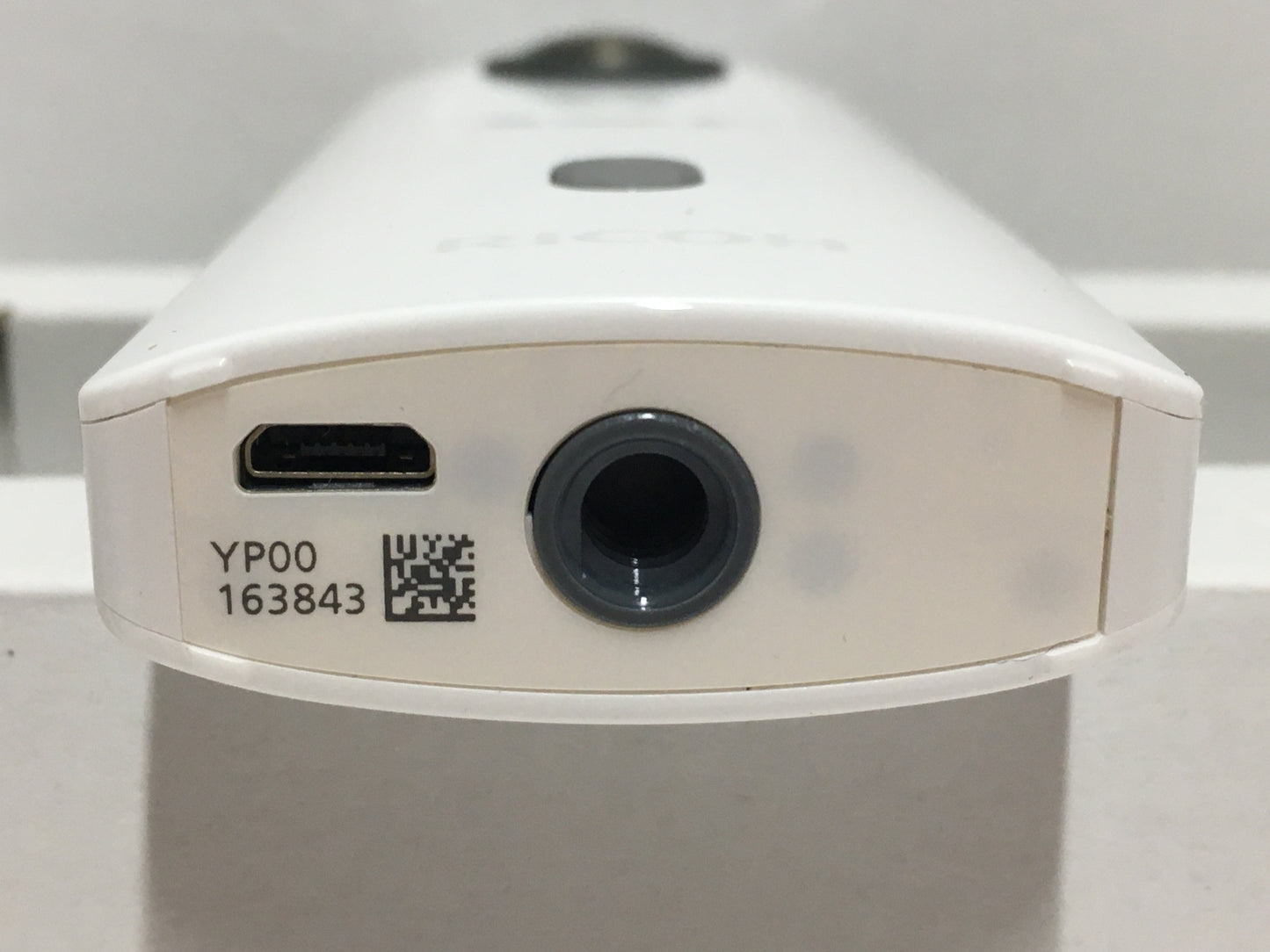 ※送料無料※ RICOH THETA SC2 全天球カメラ R03030 ジャンク品 囗G