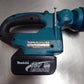 マキタ　Makita　充電式ライト付きラジオ　１８Vバッテリーパック付き　MR050＆BL1830　囗T巛