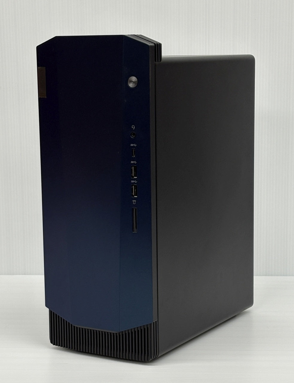 送料無料 Lenovo Windows11 デスクトップPC 90N90074JP囗T巛