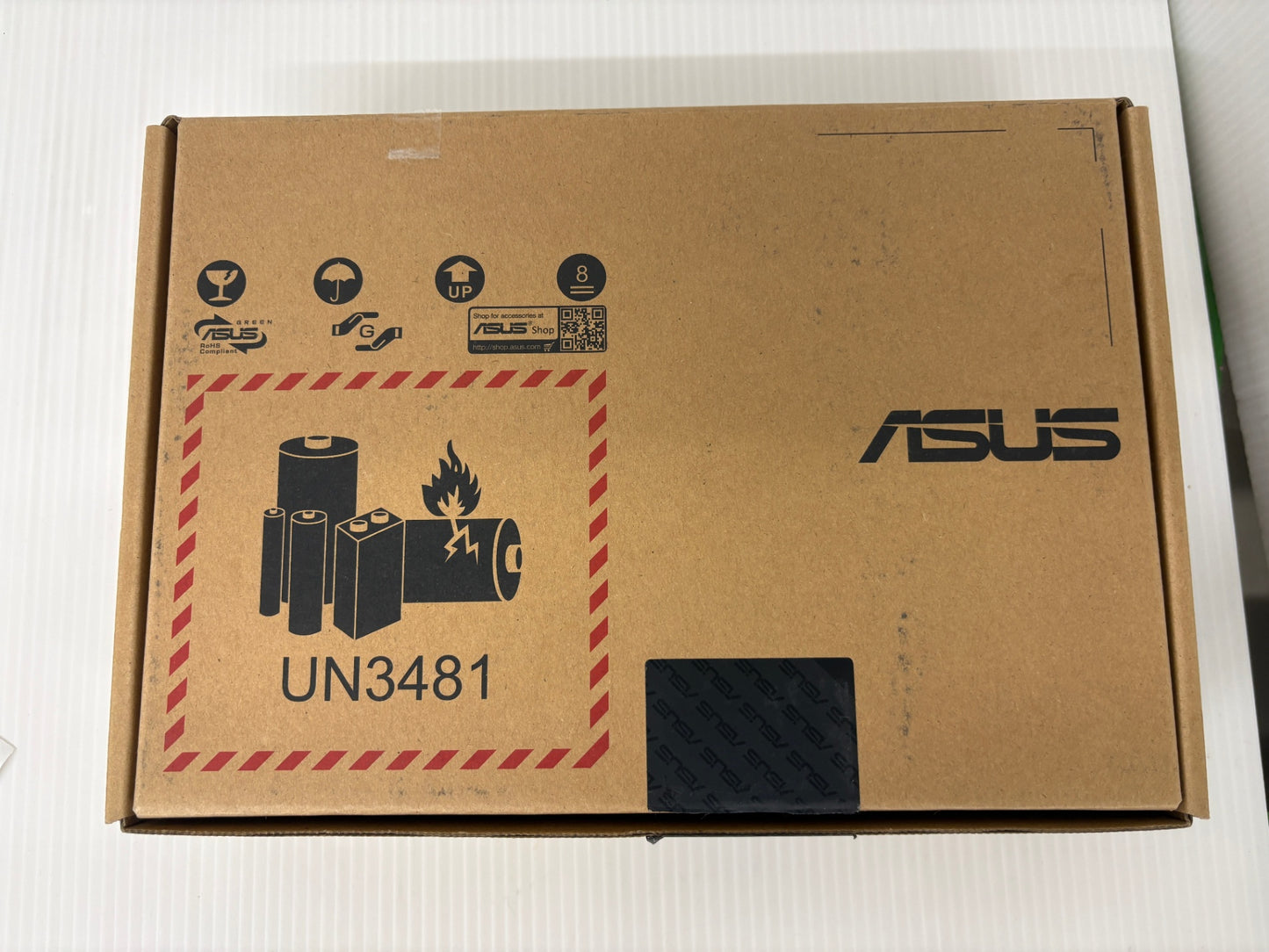 ASUS Chromebook CM3001DM2A-R70008 CM3001DM2 10.5型 4GB eMMC64GB Wi-Fi6 キーボード付 初期化済 動作確認済