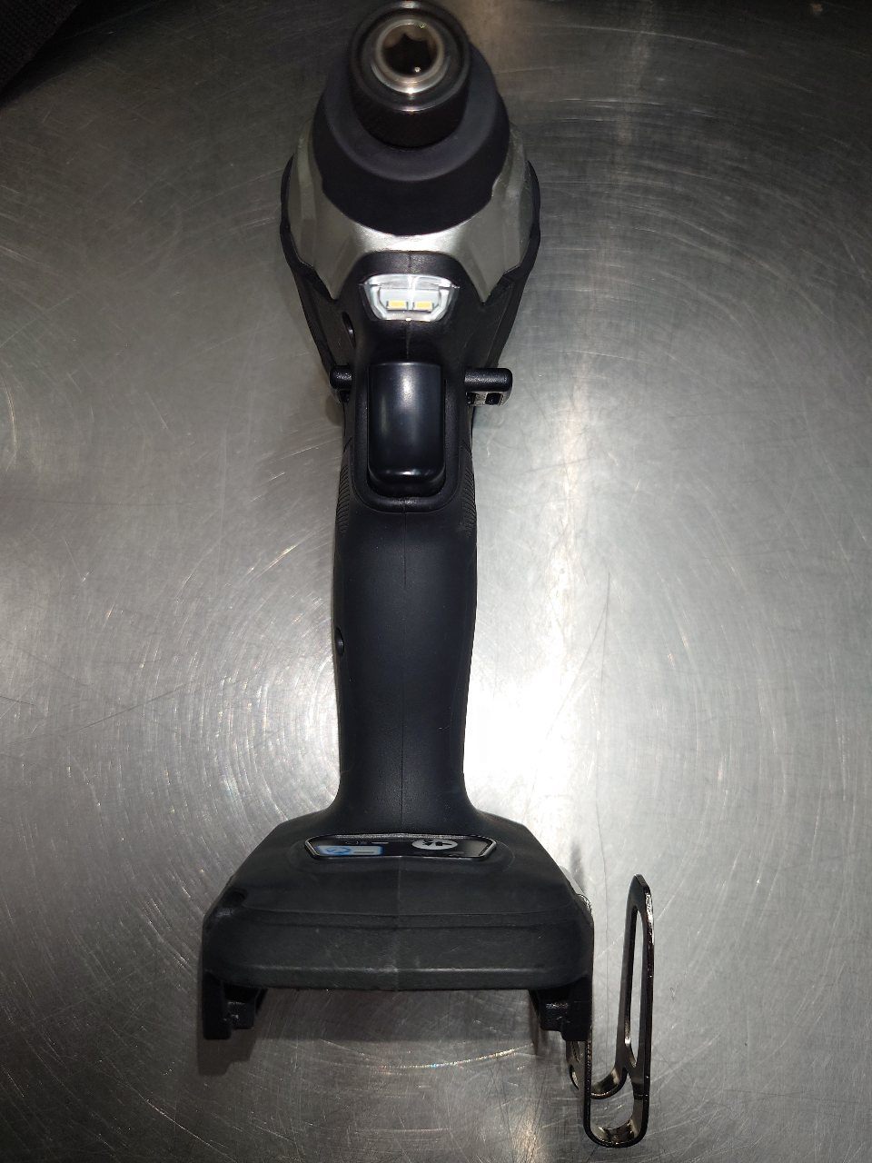 Makita　マキタ　18V充電式インパクトドライバー（USAモデル）　XDT18ZB　囗T巛