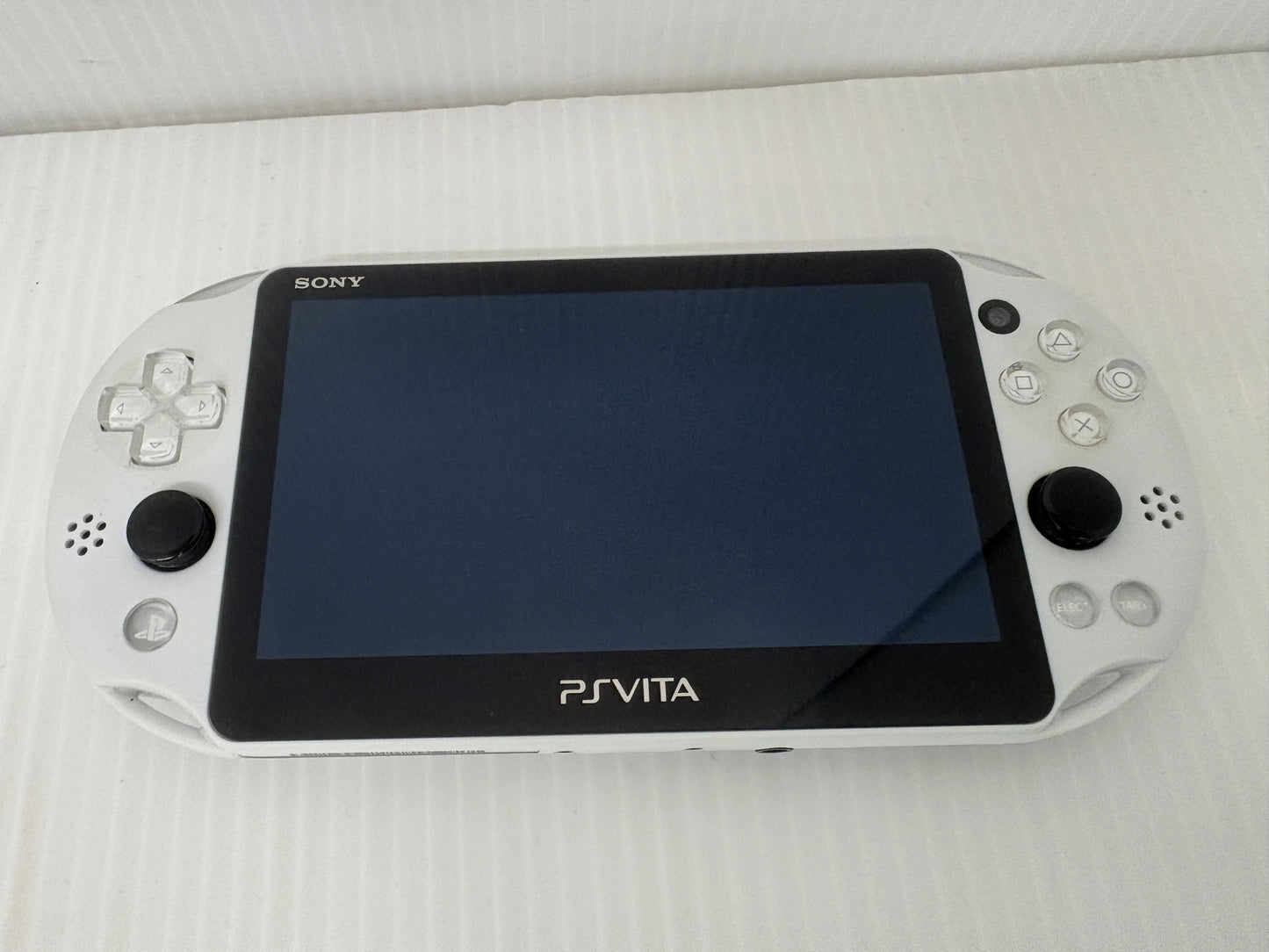 動作確認済 SONY PS Vita PCH-2000 ホワイト 本体 Minecraft 8GBメモリーカード ケース付き PSVITA