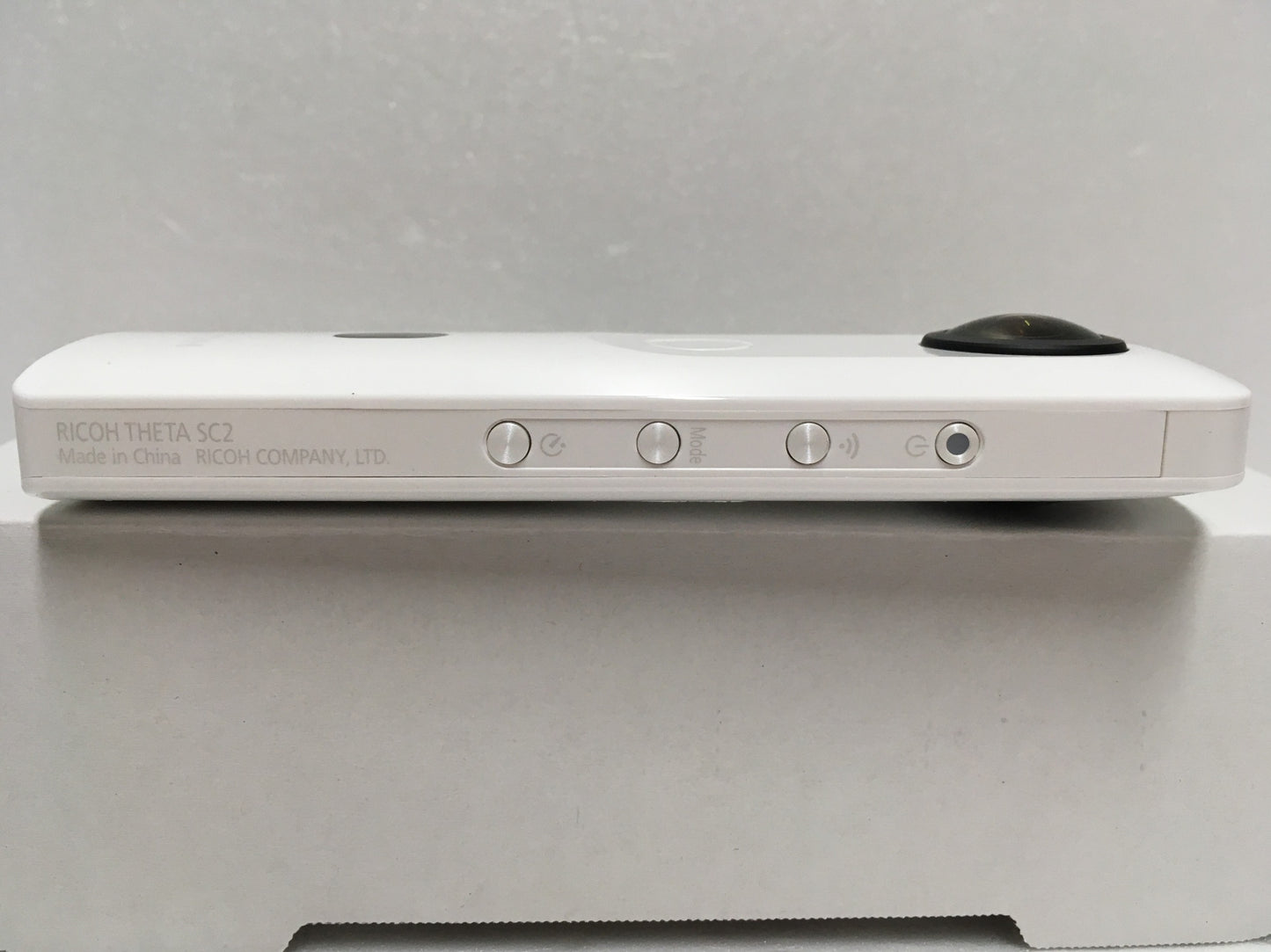 ※送料無料※ RICOH THETA SC2 全天球カメラ R03030 ジャンク品 囗G