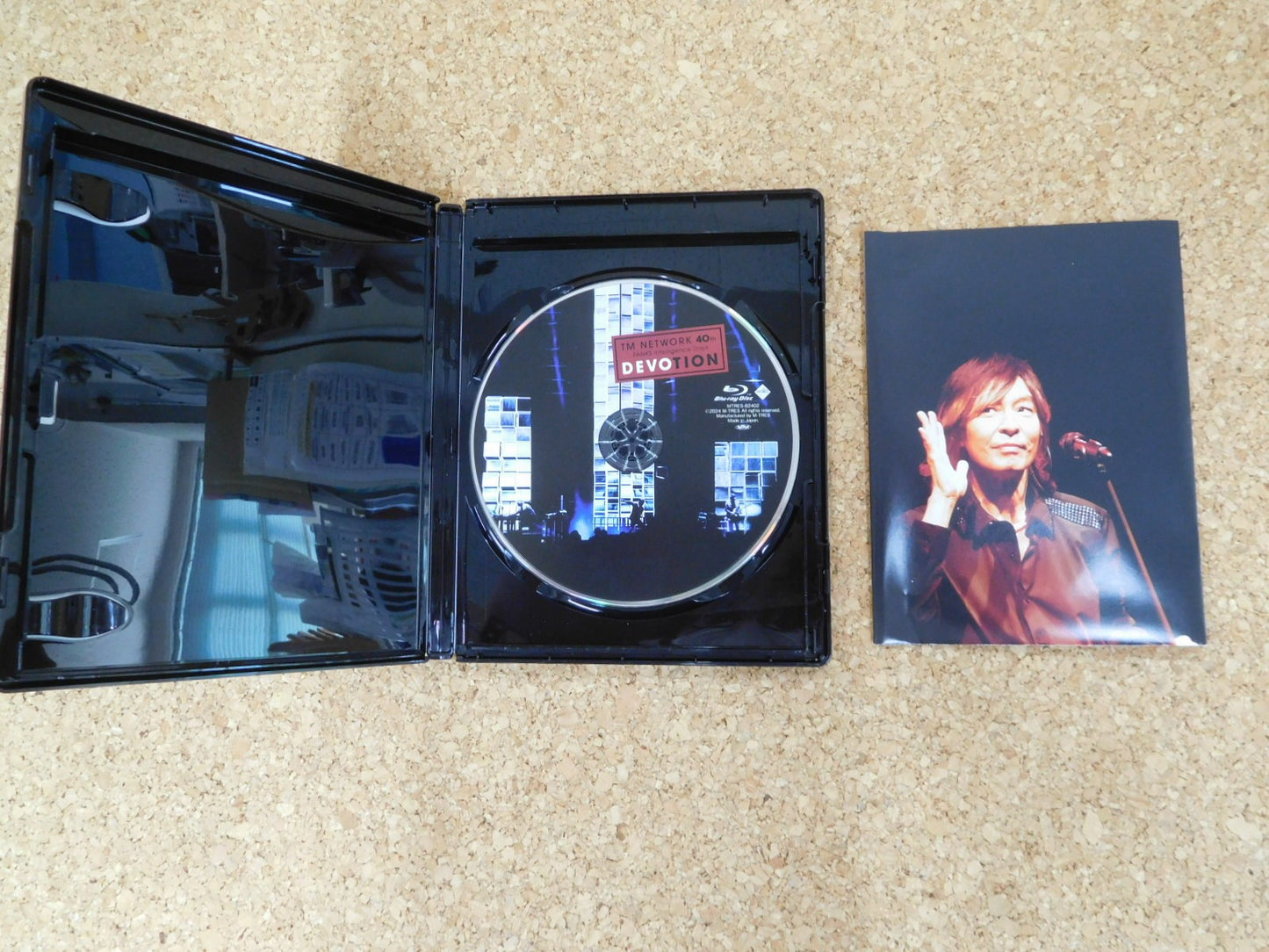 クリックポスト発送 Blu-ray TM NETWORK 40ｔｈ　ＦＡＮＫＳ ｉｎｔｅｌｌｉｇｅｎｃｅ Ｄａｙｓ ＤＥＶＯＴＩＯＮ囗T巛