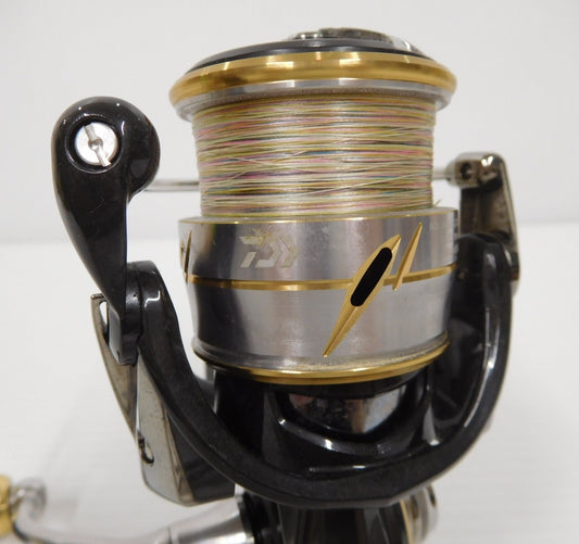 Daiwa ダイワ スピニングリール LUVIAS LT2500-XH 本体のみ 中古 キズあり囗T巛