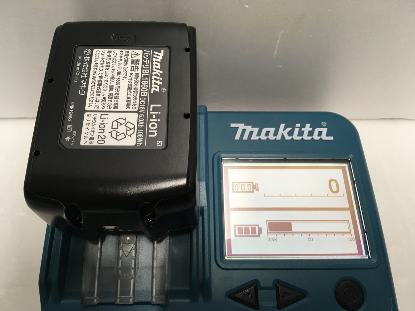 ※送料無料※ Makita マキタ BL1860B 純正 リチウムイオンバッテリー 18V 6.0Ah 3個セット 未使用相当 囗G