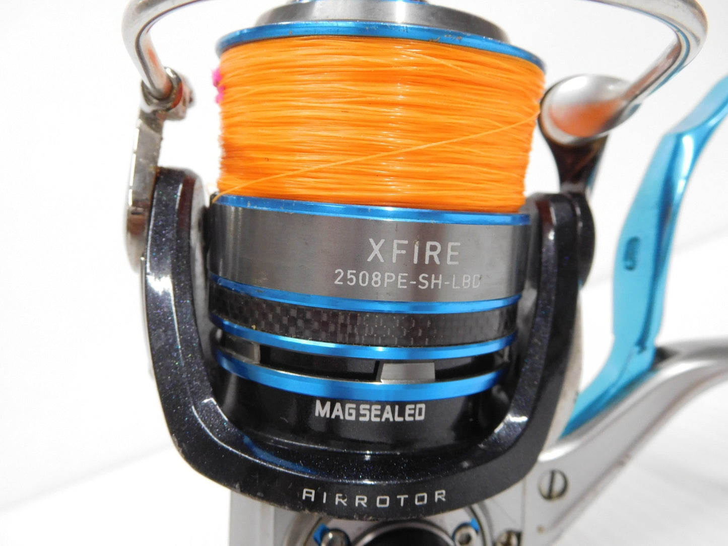 DAIWA ダイワ スピニングリール XFIRE 2508PE-SH-LBD 本体のみ キズあり囗T巛