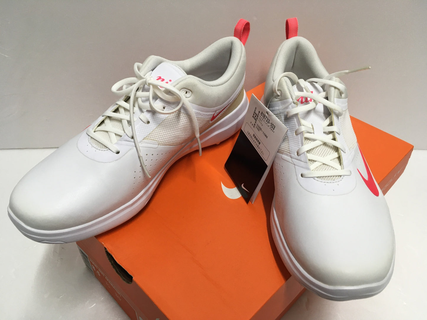 ※送料無料※ NIKE GOLF ナイキゴルフ 818733-103 アカマイ スパイクレス ゴルフシューズ レディース 25.5cm 長期保管 変色 未使用 囗G