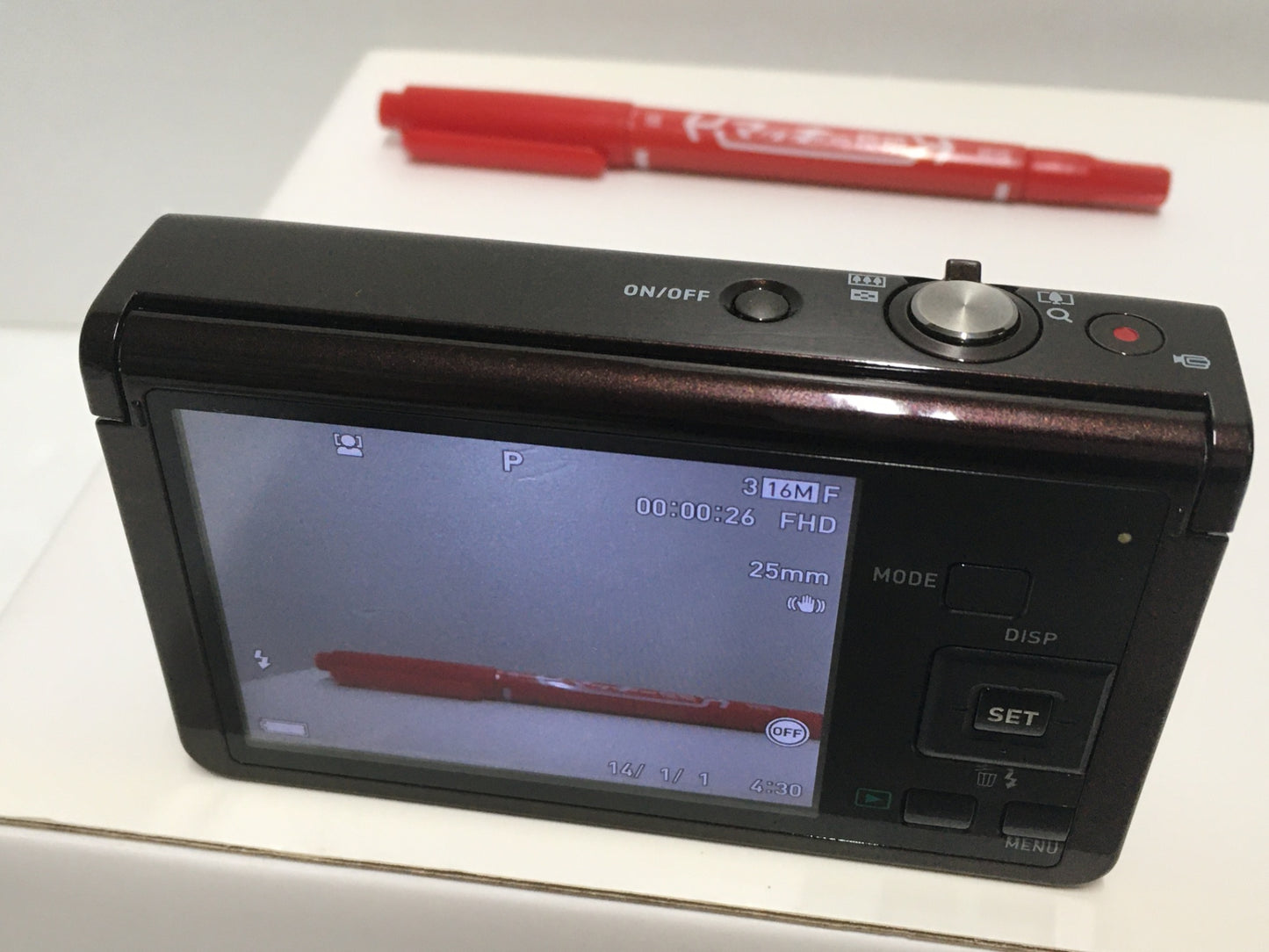 ※送料無料※ CASIO EXILIM EX-ZR50BN ブラウン コンパクトデジタルカメラ ジャンク品 囗G