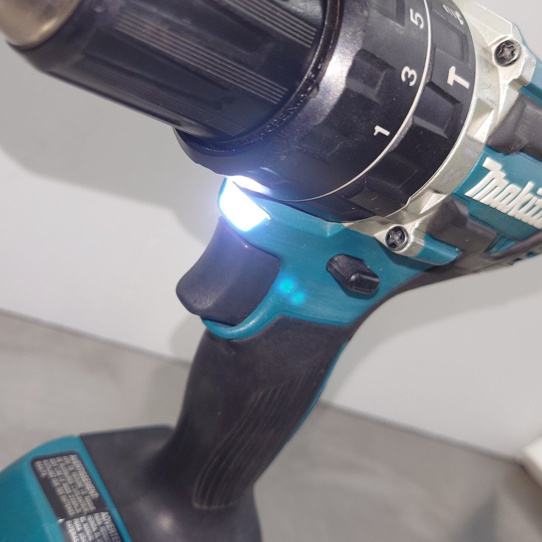 マキタ　Makita　18V充電式震動ドライバドリル　XPH12　囗T巛