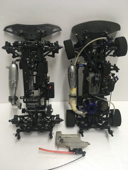 ※ジャンク※ 電動RC サーボ付き シャーシ 2台セット 未チェック品 囗G