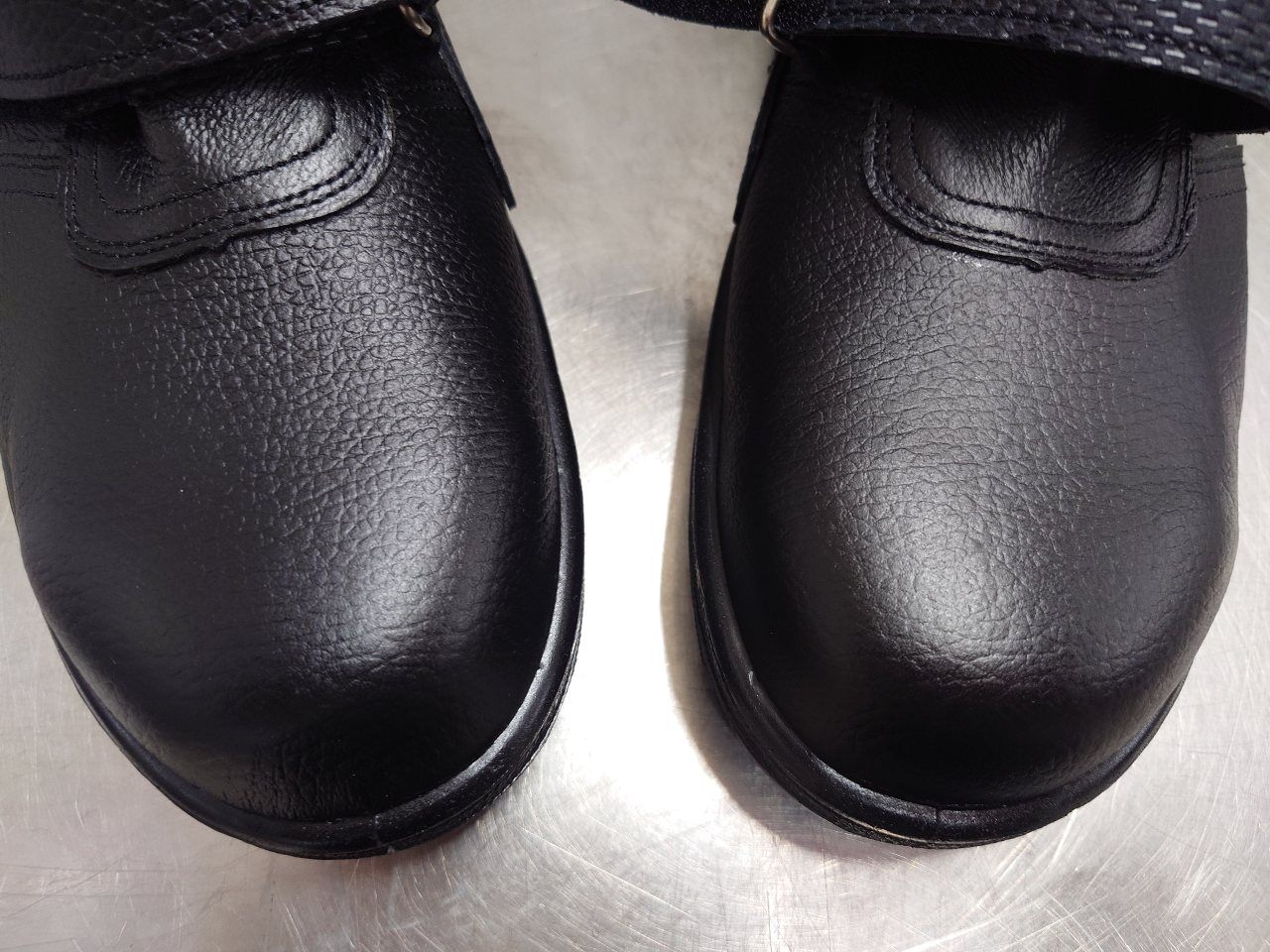 ミドリ安全　ゴアテックス　合成ゴム2層底安全靴　RT935　防水反射　未使用品　サイズ26.5　囗T巛