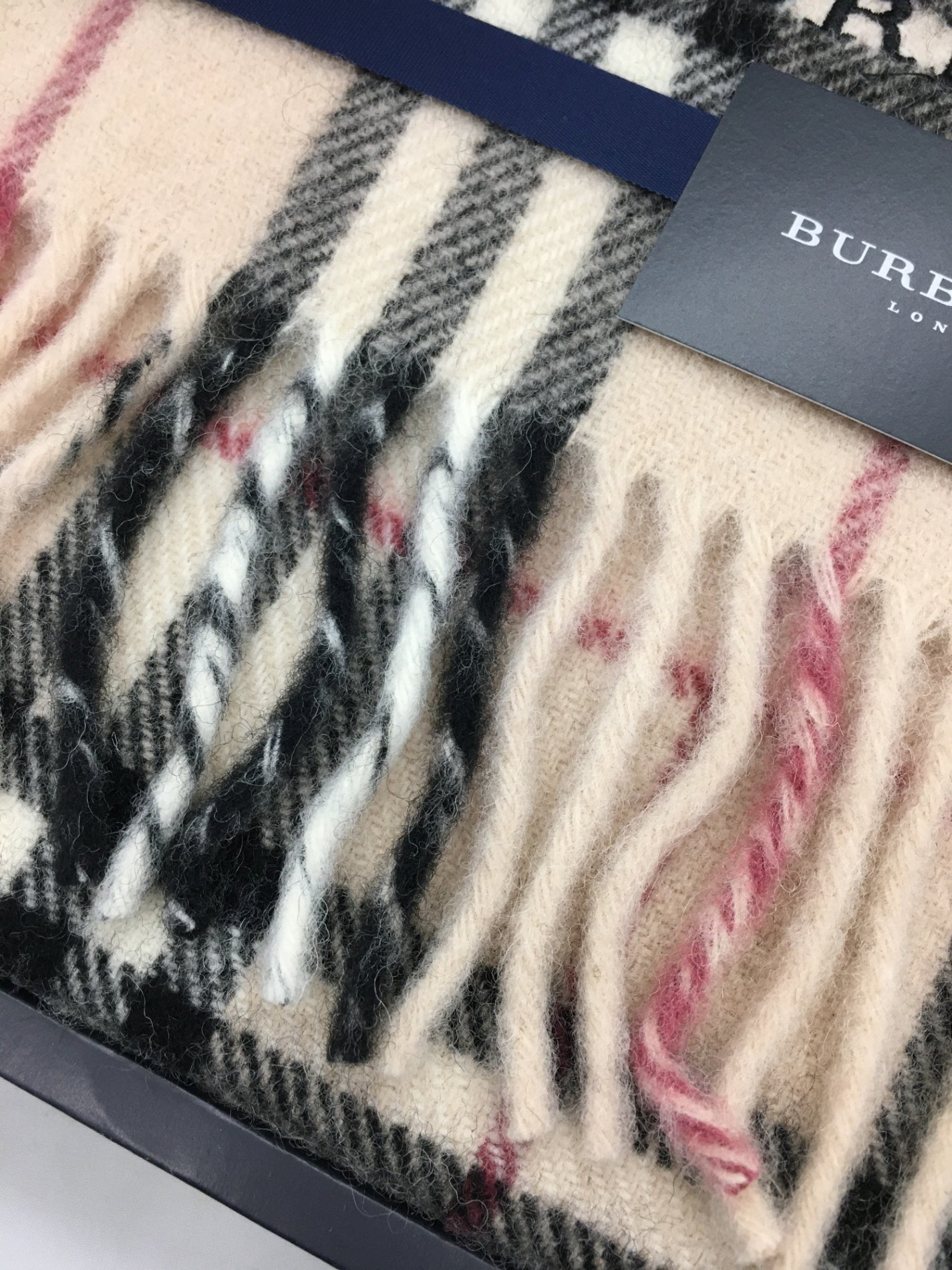 送料無料 BURBERRY バーバリー ひざ掛け 囗K巛