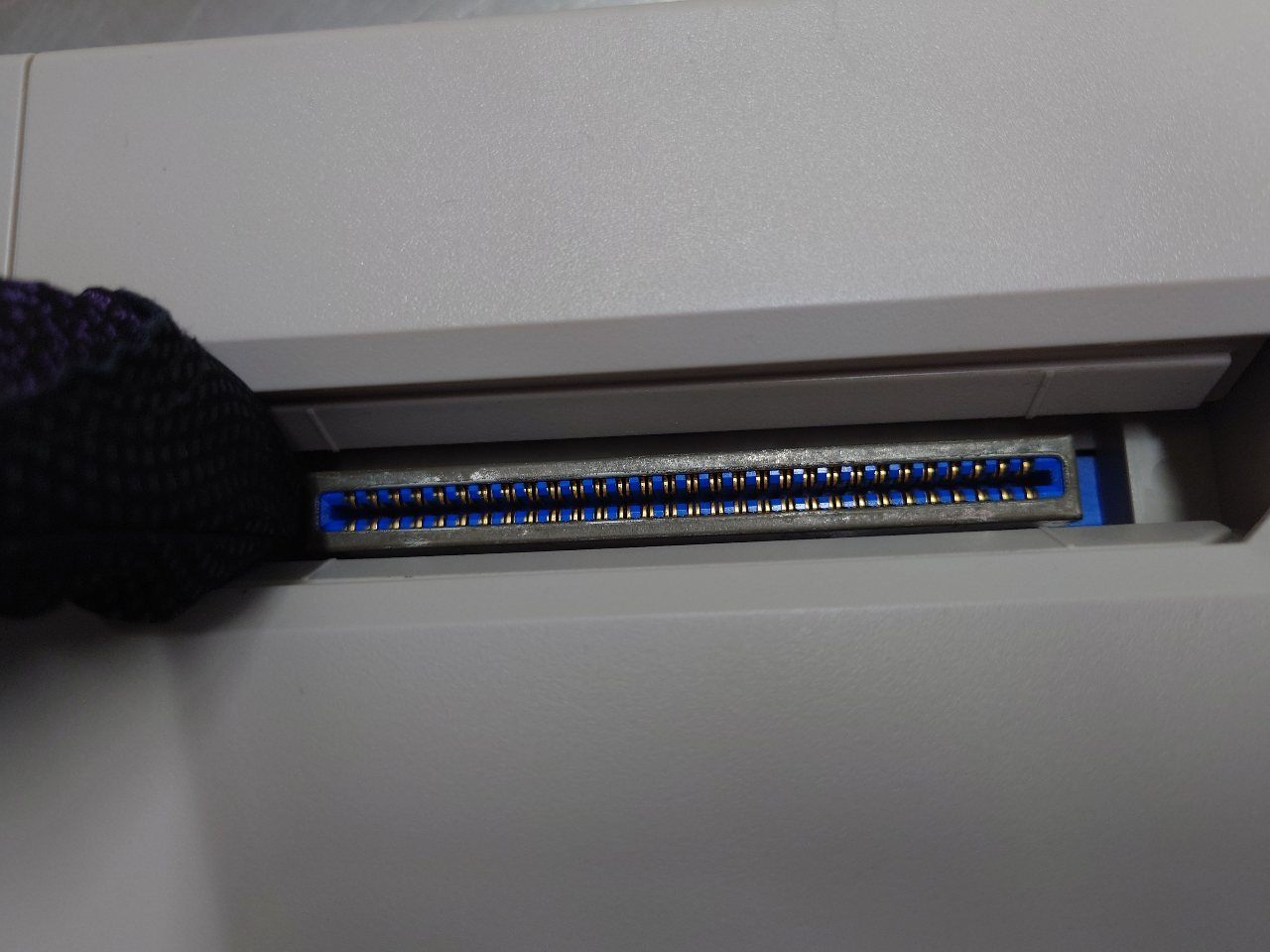 任天堂　Nintendo　AV仕様ファミコン（ニューファミコン）　HVC-101　囗T巛