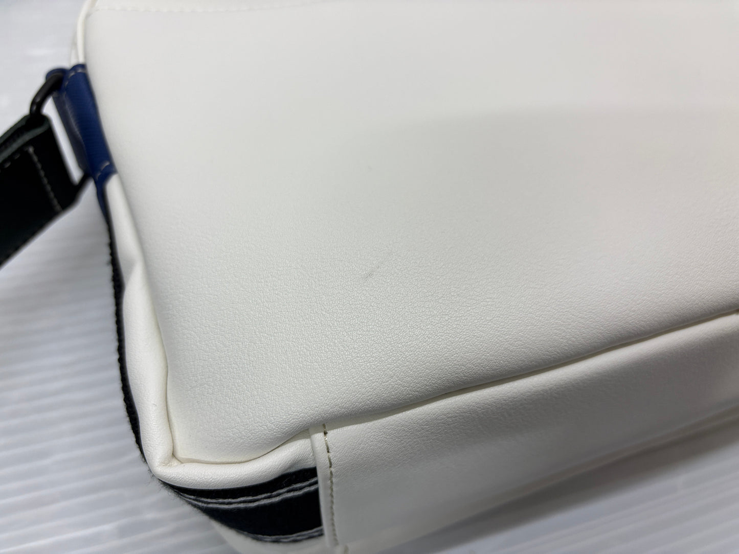カステルバジャック ルックス 横型 ショルダーバッグ 049102 CASTELBAJAC LUXE