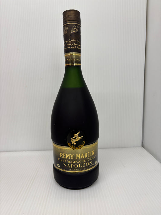 レミーマルタン ナポレオン 黒ボトル HKDNP 700ml 箱付 未開栓 古酒