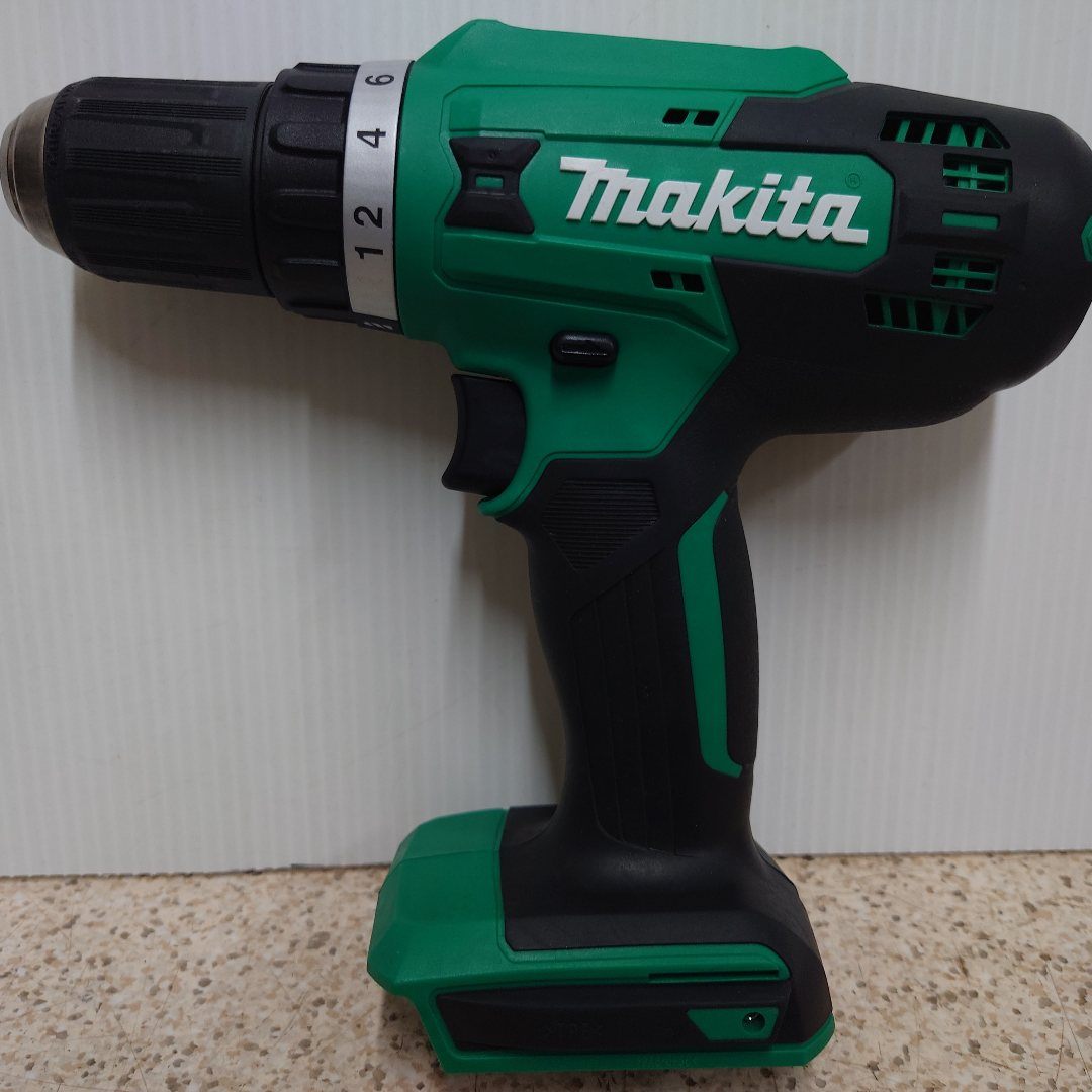 マキタ　Makita　18V充電式ドライバドリル　MDF003DSX　囗T巛
