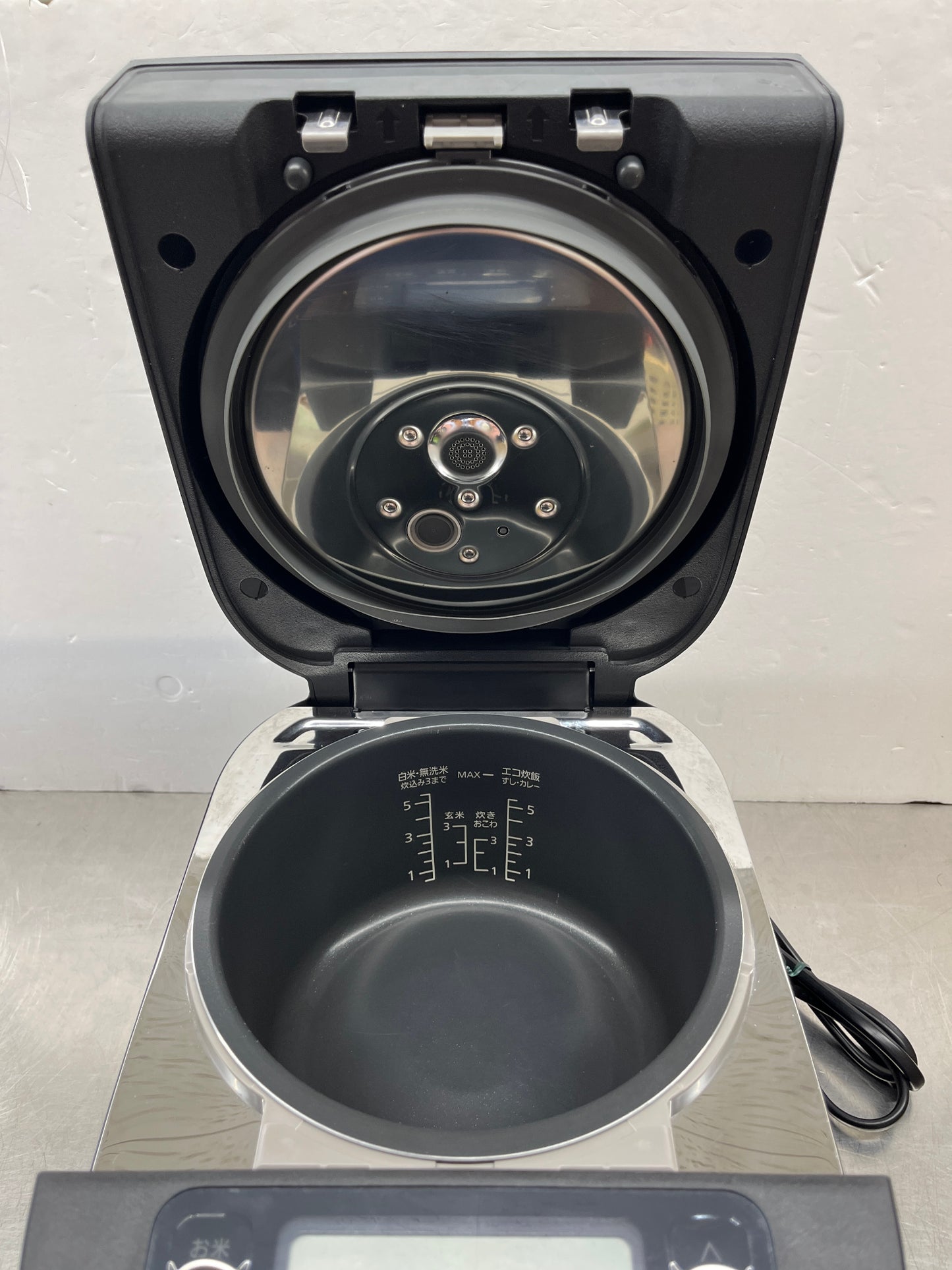 Panasonic パナソニック 可変圧力IHジャー炊飯器 SR-N310D