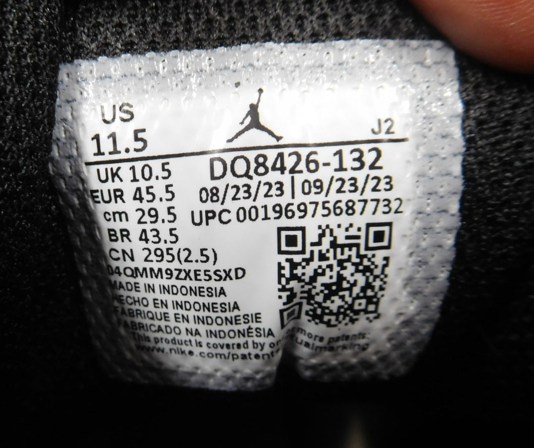 NIKE ナイキ AIR JORDAN 1 MID エア ジョーダン 1 ミッド ホワイト・ブラック DQ8426-132 size:29.5cm囗T巛
