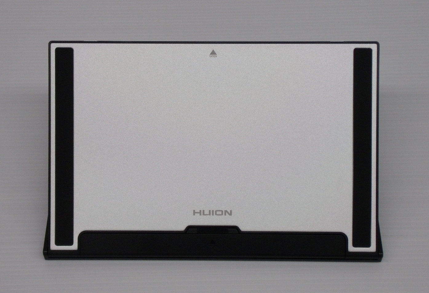 送料無料 HUION 13.3インチ液晶ペンタブレット KAMVAS13 GS1331囗T巛