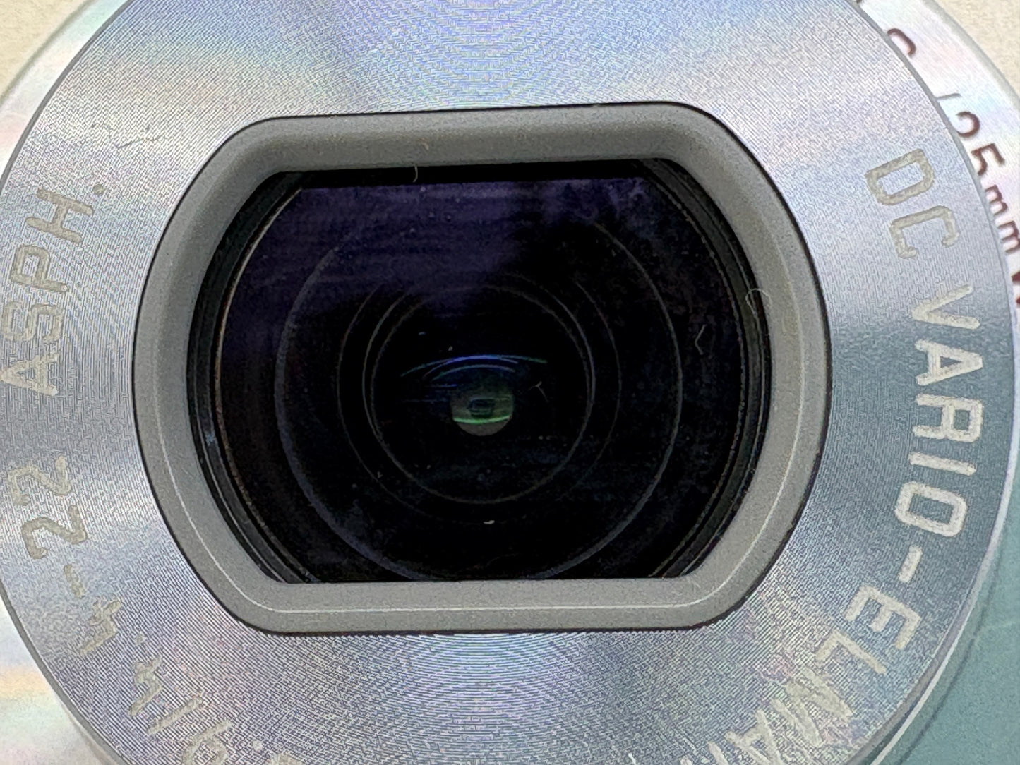 Panasonic パナソニック コンパクトデジタルカメラ DMC-FX40