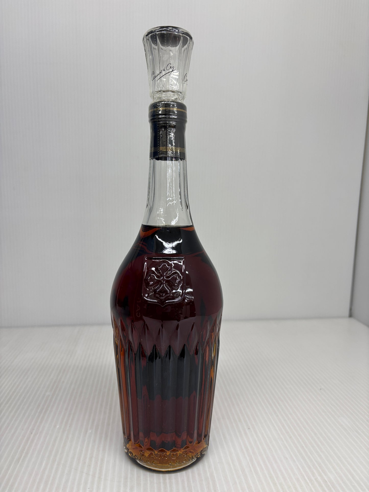 CAMUS XO COGNAC カミュ コニャック ロングネック 700ml
